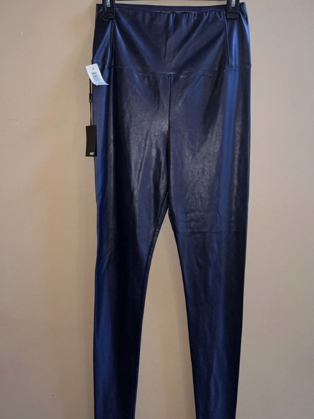 Wilfred Free Aritzia Black Daria Faux Vegan Leather Leggings Size Large NWT